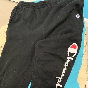 Champion fleece joggers in Black.  With pockets.